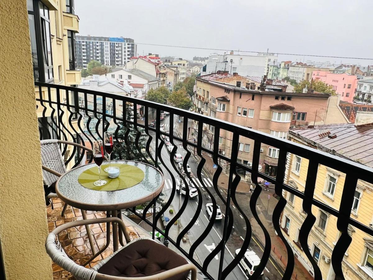 Apartaments Sichovyh Strilciv 68A Ivano-Frankivsk Exterior foto